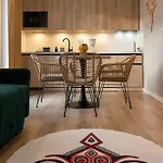 146 - Zakopianski - Dwie Owce - Sauna & Jacuzzi & Plac Zabaw & Silownia Апартаменты