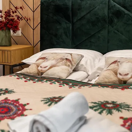 アパート 146 - Zakopianski - Dwie Owce - Sauna & Jacuzzi & Plac Zabaw & Silownia ザコパネ